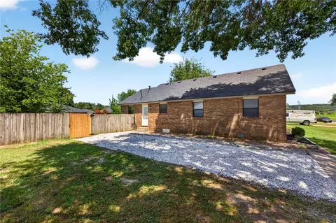Exterior - 3164 Adrian Ave, Springdale, AR 72764 photo 2 of 6