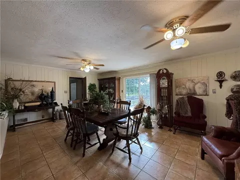 Dining - 607 Skyline Dr, Harrison, AR 72601 photo 1 of 2