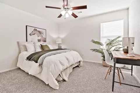 Bedroom - 7850 Bridgegate Ave, Springdale, AR 72762 photo 2 of 3