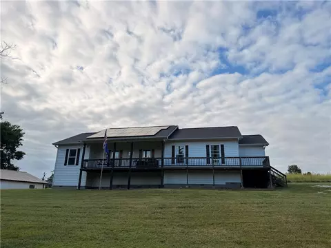 23171 N Hickory Flat Rd, Hindsville, AR 72738