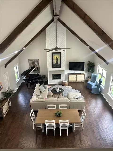 4404 SW Acres Ave, Bentonville, AR 72713