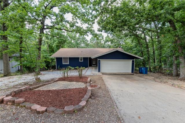 14 Abbey Ln, Bella Vista, AR 72715