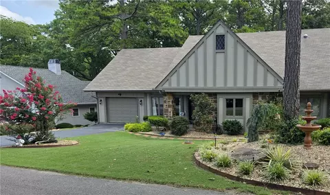 9 Norwood Ln, Bella Vista, AR 72714
