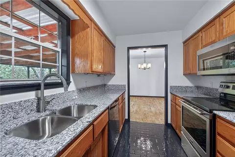 Kitchen - 8517 Spruce Dr, Rogers, AR 72756 photo 1 of 3