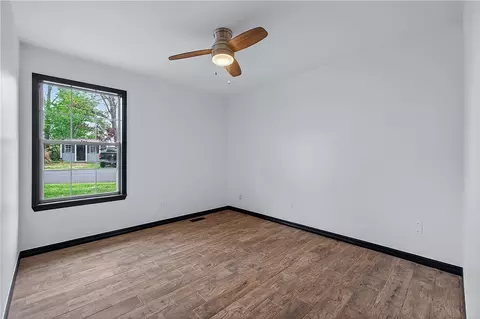 Bedroom - 8517 Spruce Dr, Rogers, AR 72756 photo 1 of 2