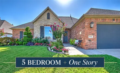 6505 S 36th St, Rogers, AR 72758