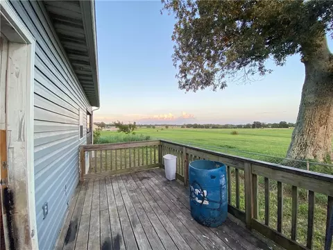 Exterior - 261 W Old Carpenter Ln, Harrison, AR 72601 photo 8 of 14