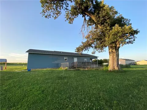 Exterior - 261 W Old Carpenter Ln, Harrison, AR 72601 photo 5 of 14
