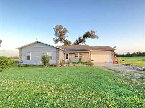 Exterior - 261 W Old Carpenter Ln, Harrison, AR 72601 photo 2 of 14