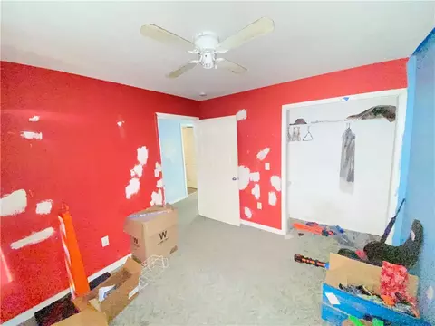 Bedroom - 261 W Old Carpenter Ln, Harrison, AR 72601 photo 3 of 9