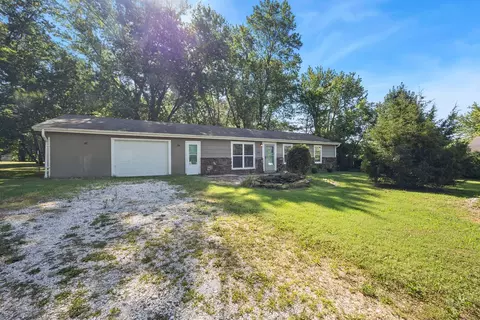 882 N 54th Ave, Fayetteville, AR 72704