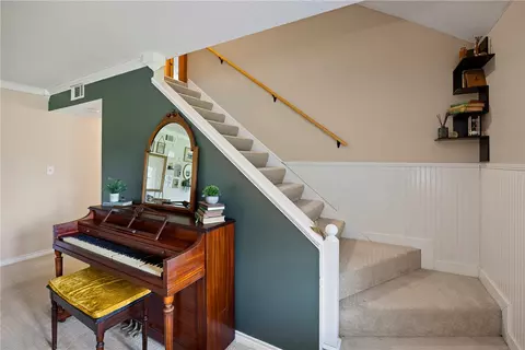Entry Way - 125 Kelly Ln, Dover, AR 72837 photo 1 of 2