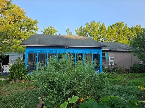 629 Bud Chesney Rd, Russellville, AR 72802