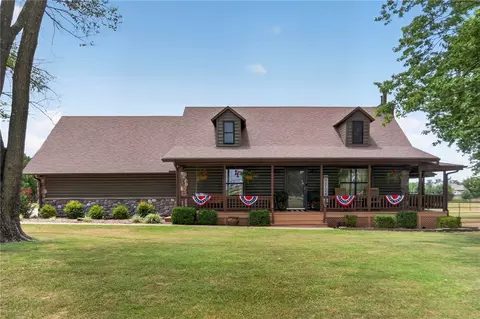 18578 Harmon Rd, Fayetteville, AR 72704