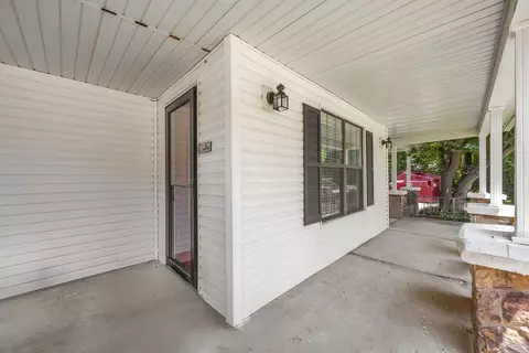 Exterior - 147 Maple Ave, West Fork, AR 72774 photo 2 of 6