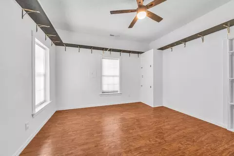 Bedroom - 147 Maple Ave, West Fork, AR 72774 photo 5 of 5
