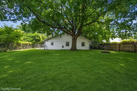 Exterior - 147 Maple Ave, West Fork, AR 72774 photo 4 of 6