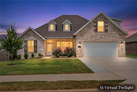 5922 Lavender Ave, Springdale, AR 72762