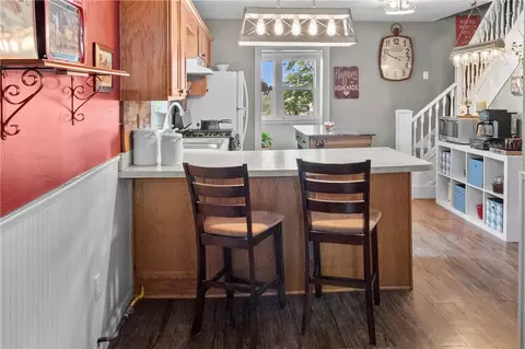 Kitchen - 1380 E Main St, Gentry, AR 72734 photo 1 of 3