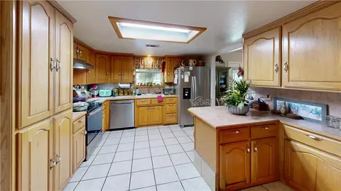 Kitchen - 100 Timberline Rd, Lamar, AR 72846 photo 1 of 1