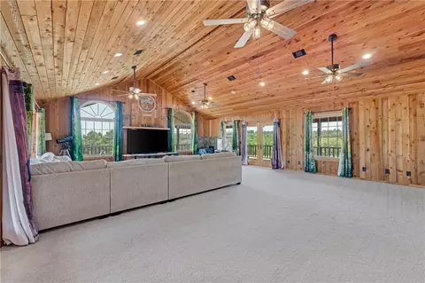 Living - 4923 Wire Rd, Ozark, AR 72949 photo 1 of 2