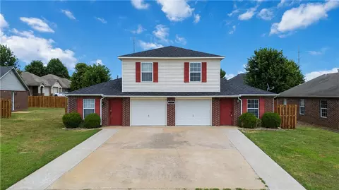 3302 SW Landau Ct, Bentonville, AR 72712