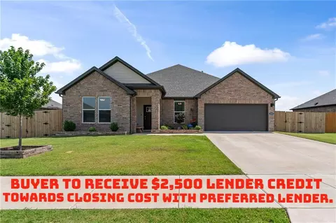 2008 Hahn St, Pea Ridge, AR 72751