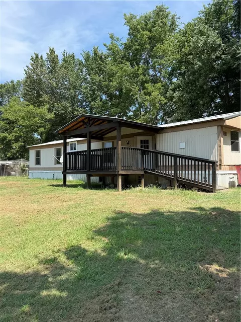 140 Pleasant View Rd, Russellville, AR 72802