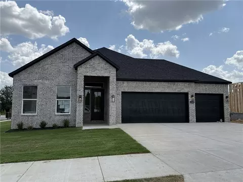 4769 W Succulent St, Fayetteville, AR 72704