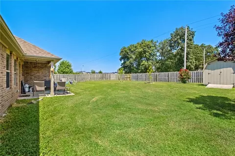 Exterior - 1730 Amber Way, Centerton, AR 72719 photo 6 of 7