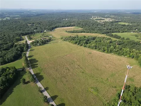 17999 Fisher Ford Rd, Siloam Springs, AR 72761