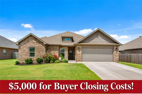 1025 Tracey Ln, Pea Ridge, AR 72751