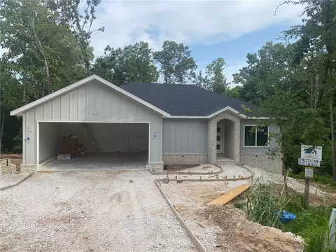 18 Melling Ln, Bella Vista, AR 72715