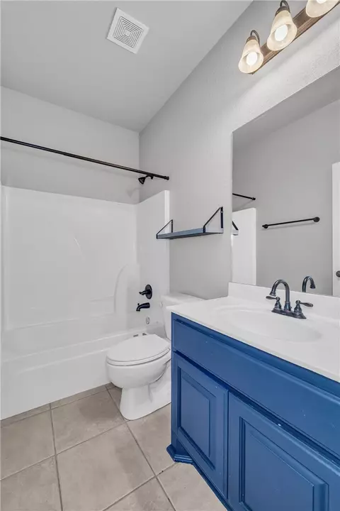 Bath - 450 Beasley Dr, Centerton, AR 72719 photo 1 of 1