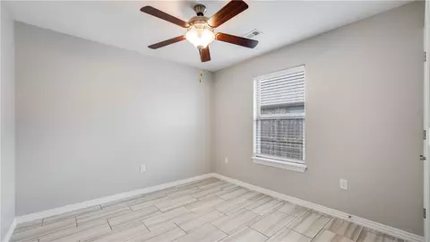 Bedroom - 910 Sassafras Ln, Centerton, AR 72719 photo 1 of 2