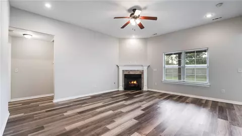 Living - 421 Capri St, Centerton, AR 72719 photo 3 of 3