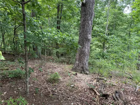 15 Dregg Ln, Bella Vista, AR 72714