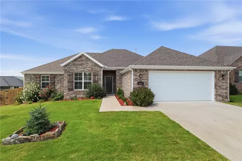 2852 S Cobalt Ave, Fayetteville, AR 72701