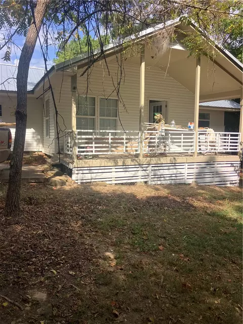 419 Center St, Winslow, AR 72959