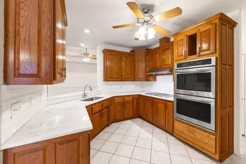 Kitchen - 12842 Ruby Rd, Farmington, AR 72730 photo 1 of 3