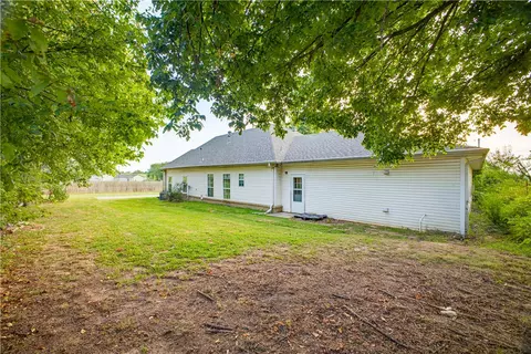 Exterior - 12842 Ruby Rd, Farmington, AR 72730 photo 12 of 12