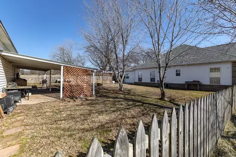 Exterior - 12842 Ruby Rd, Farmington, AR 72730 photo 9 of 12