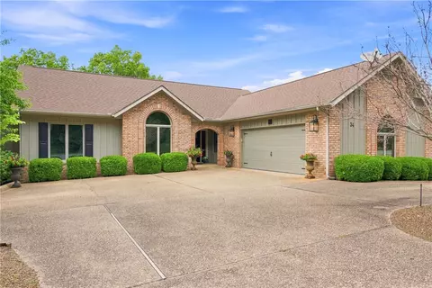 34 Sable Dr, Bella Vista, AR 72715