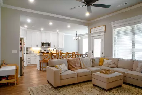 5805 SW Macasin Ave, Bentonville, AR 72713