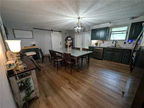 Kitchen - 3136 Hidden Loop, Harrison, AR 72601 photo 2 of 2