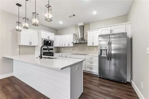 Kitchen - 607 6th Ave, Gravette, AR 72736 photo 1 of 4