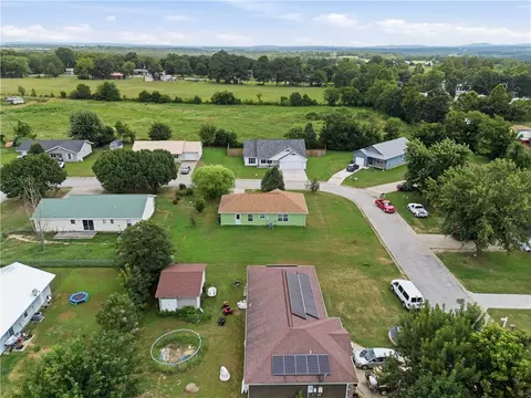 View/Area - 304 Estates Dr, Green Forest, AR 72638 photo 4 of 9