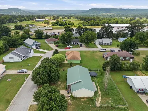 View/Area - 304 Estates Dr, Green Forest, AR 72638 photo 3 of 9