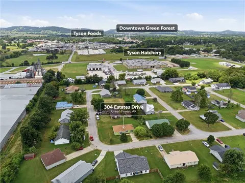 View/Area - 304 Estates Dr, Green Forest, AR 72638 photo 1 of 9