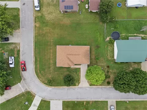 View/Area - 304 Estates Dr, Green Forest, AR 72638 photo 6 of 9